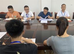 公司第一党支部组织召开8月党员大会